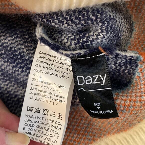 Dazy Oversized Cozy Eclectic Grandma Geometric Cardigan Sweater Size XL - Picture 3 of 6